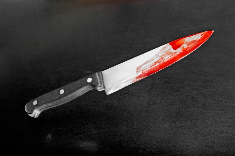 Izbodena policajka u stanici