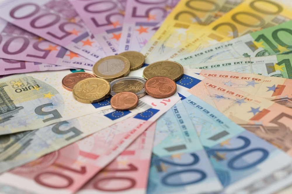 Evo kolika je prosečna plata u Crnoj Gori