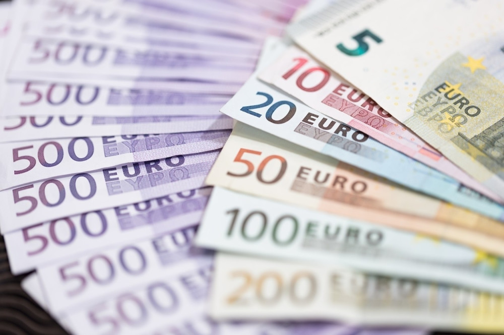 Falsifikovali sedam miliona evra