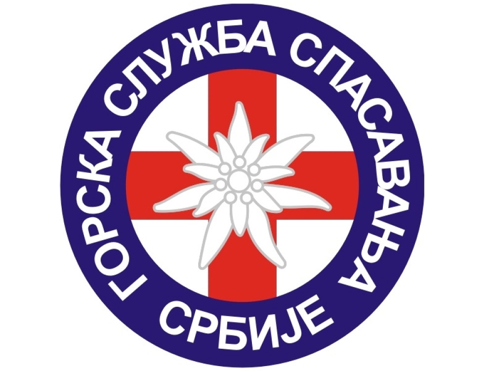 Penjač slobodnim stilom zaglavljen na steni i visi nad provalijom!