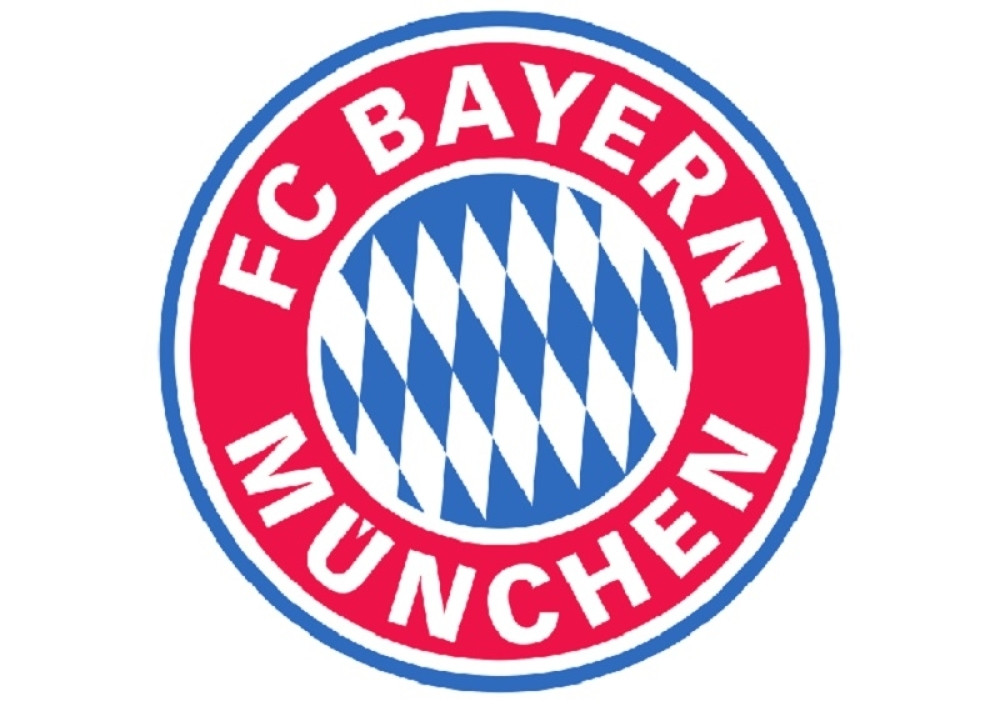 Rumenige demantovao da Alonso odlazi iz Bajena