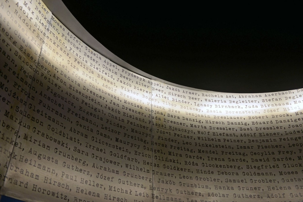 Putin poklonio Netanjahuu Šindlerovo pismo