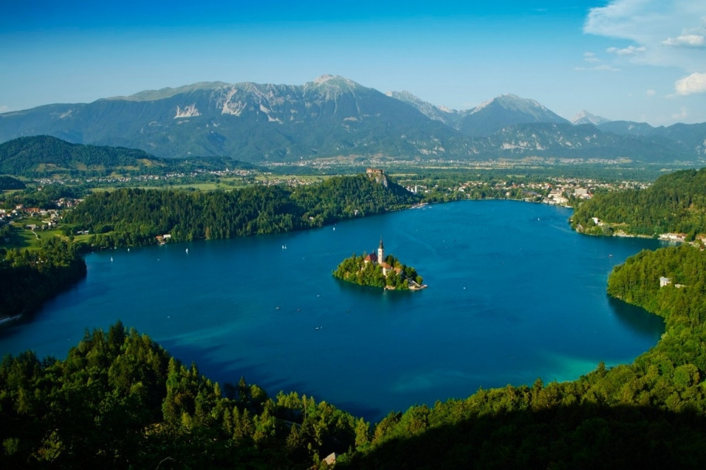 Vojvodina traži svoje vile na Bledu i u Opatiji