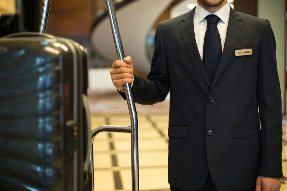 Opljačkali hotel sa srpskim turistima