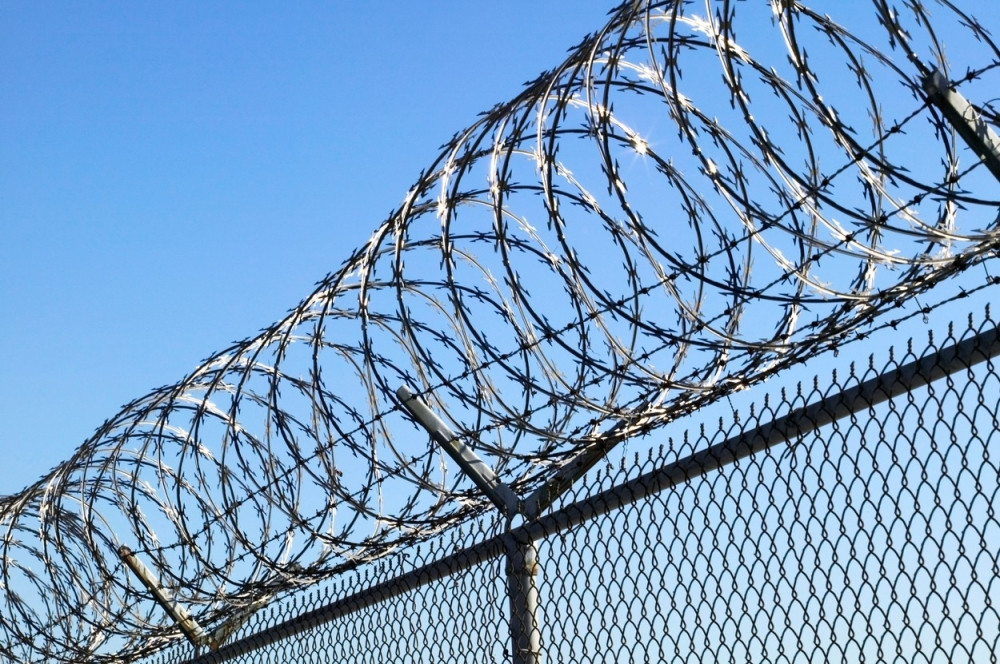 Pucnjava i požar tokom bekstva iz zatvora, ima mrtvih!