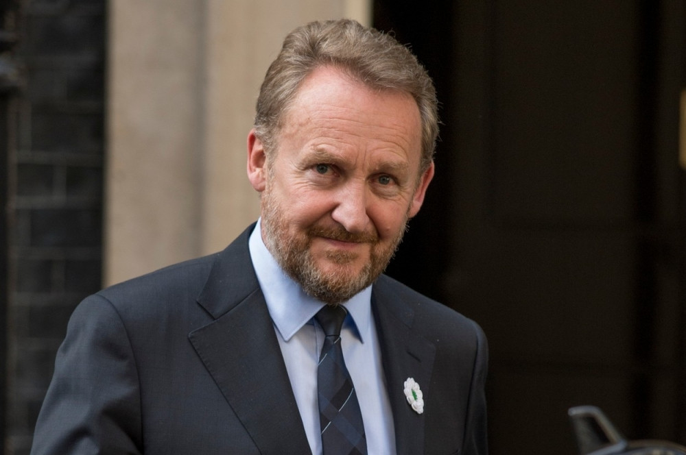 HIT~Pogledajte kako Bakir Izetbegović gađa slobodna bacanja (VIDEO)