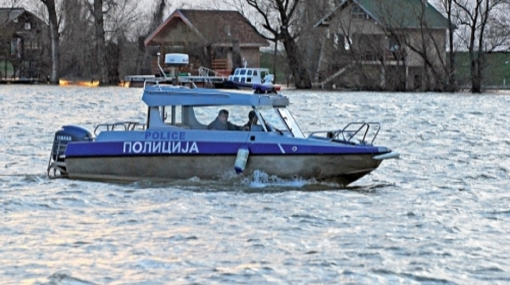 Poginula poznata pevačica, sletela automobilom u Dunav! Nedavno je snimila pesmu sa Bregovićem