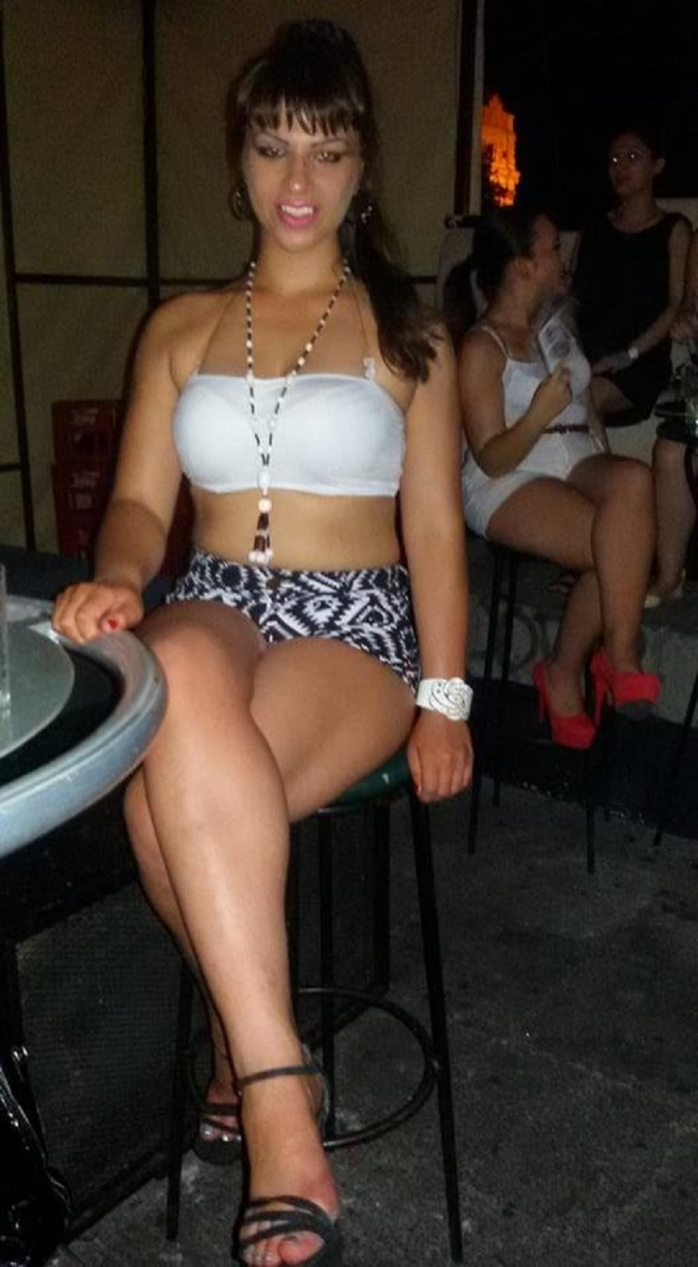 Miljana Kulić lumpuje po Nišu! (FOTO)