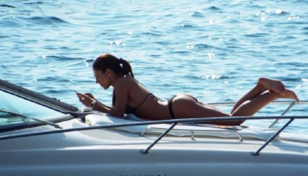 Sandra, je l' i jahta od bake? (VIDEO)