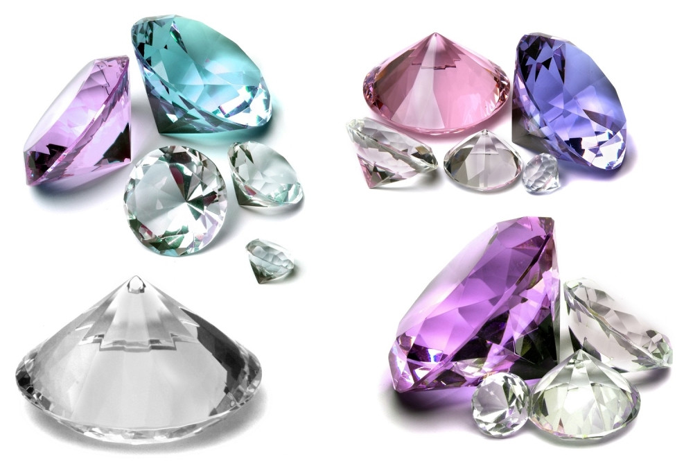 FILMSKA PLJAČKA! Lopovi pobegli gliserom i odneli drago kamenje NEPROCENJIVE VREDNOSTI!