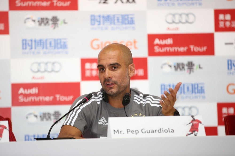 Bekenbauer: Šteta što Gvardiola odlazi iz Bajerna