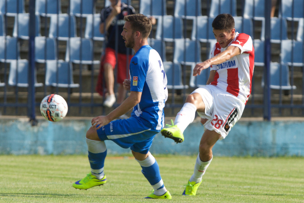 Zvezda šesticom započela sezonu!