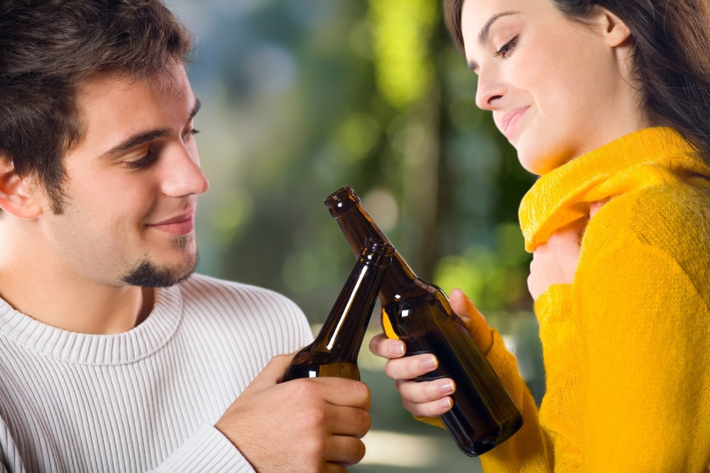 Zašto se ne nazdravlja sa čašom vode