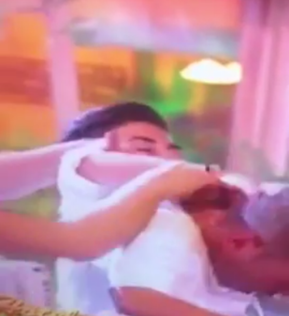 SKANDAL~Matora izbačena iz "Maldiva" zbog tuče! (FOTO)