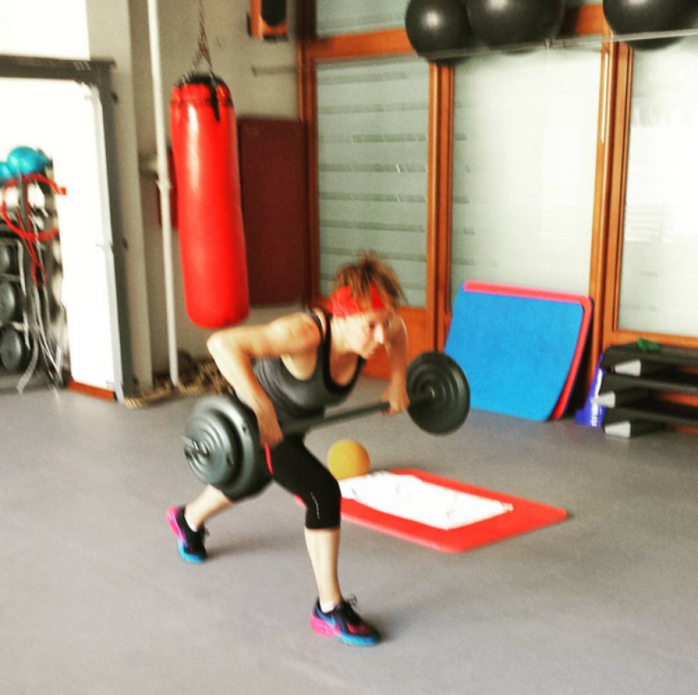 Pogledajte kako Mira Karanović vežba u šestoj deceniji! (FOTO + VIDEO)