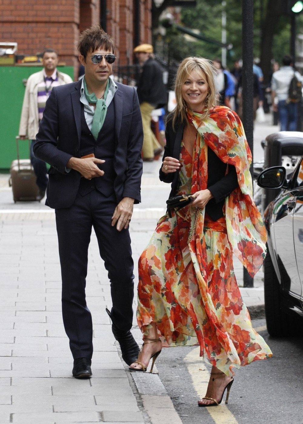 Razvodi se Kejt Mos?