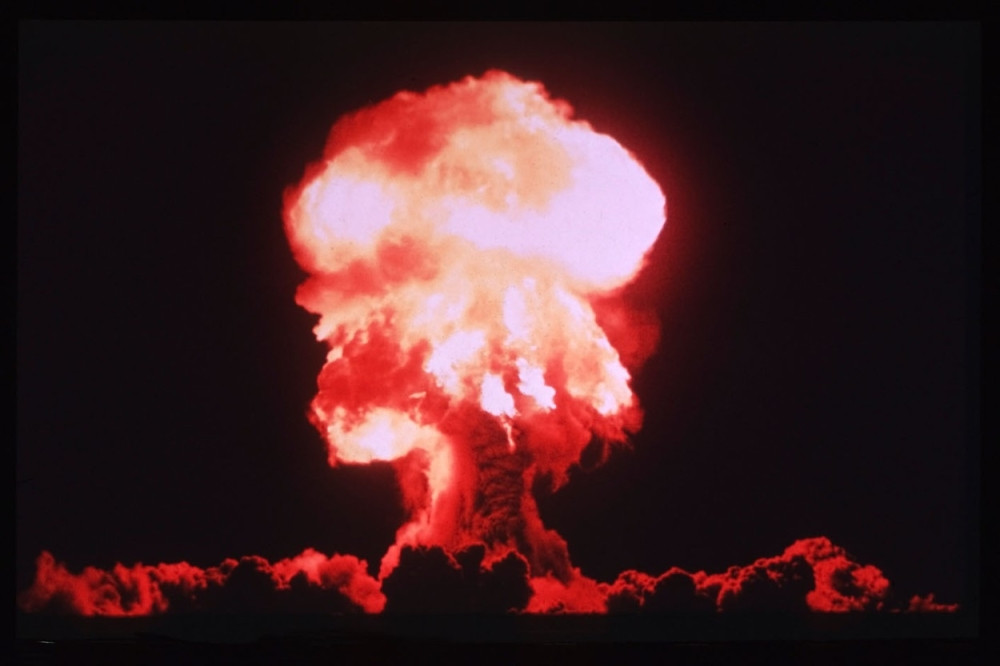 Ako izbije Treći svetski rat, ovih 10 država su NAJSIGURNIJE! Ljudi će preživeti samo u njima!