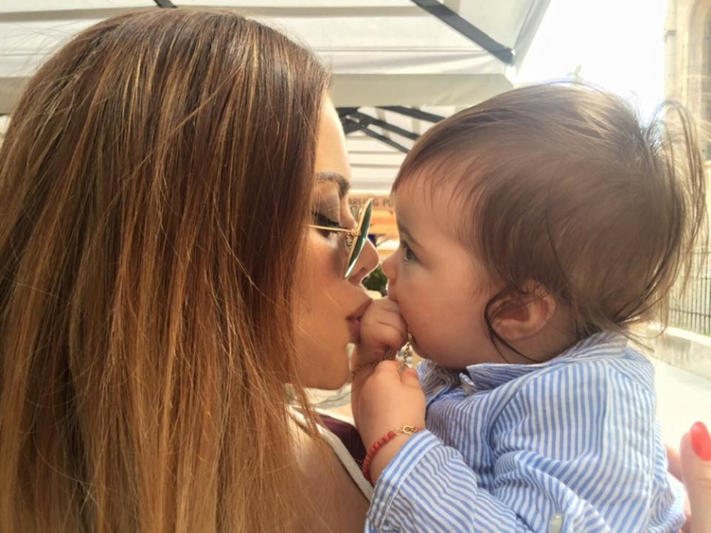 Nikolina Pišek konačno pokazala ćerkicu Unu Sofiju!