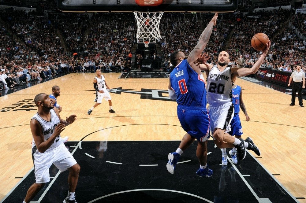 Đinobili i sledeće sezone u Sparsima