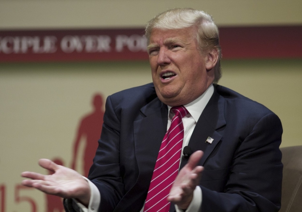 Tramp bacao fascikle s ekološkim izveštajima