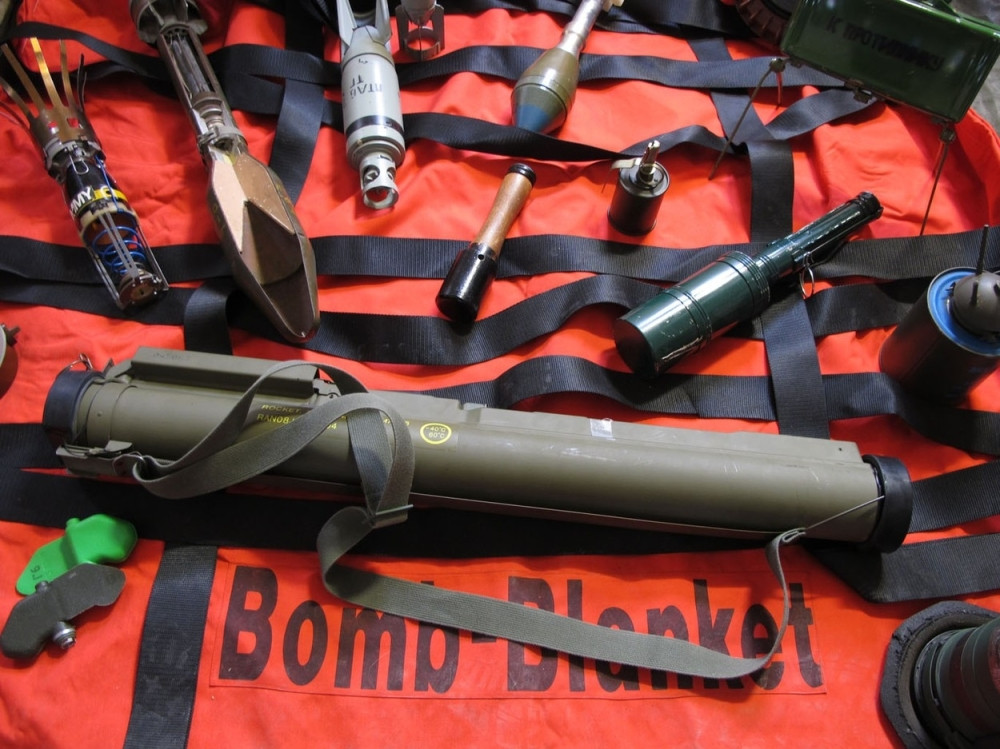 Islamisti predaju vojsci teško naoružanje