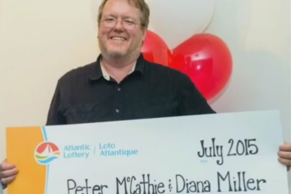 Preživeo udar groma i dobio premiju na lutriji!