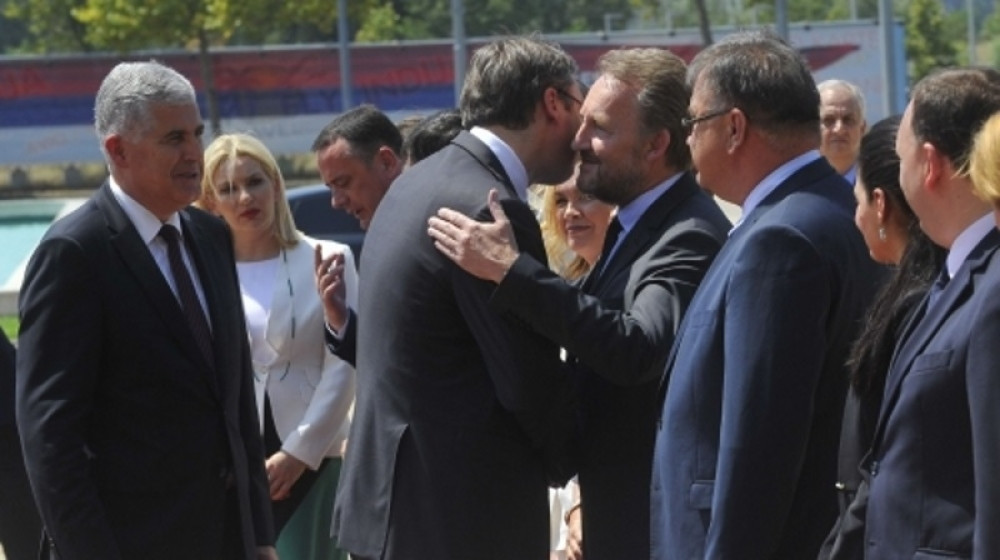 Drina ne sme više biti mutna od krvi!