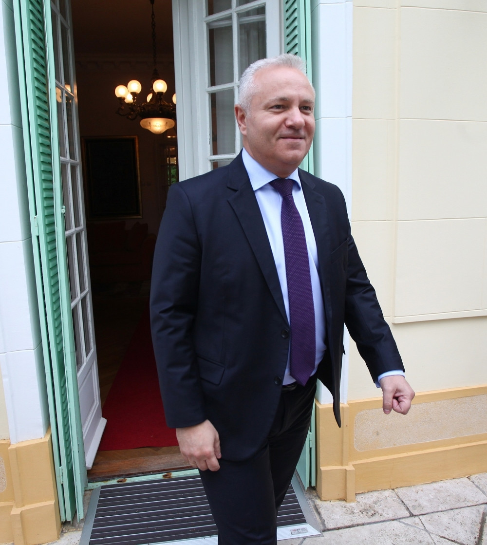 Dinkić novi savetnik Mila Đukanovića?