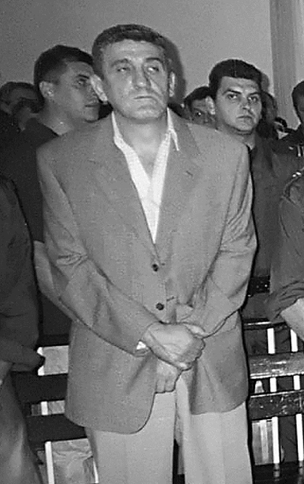 Brano Mićunović skinut sa poternice Interpola