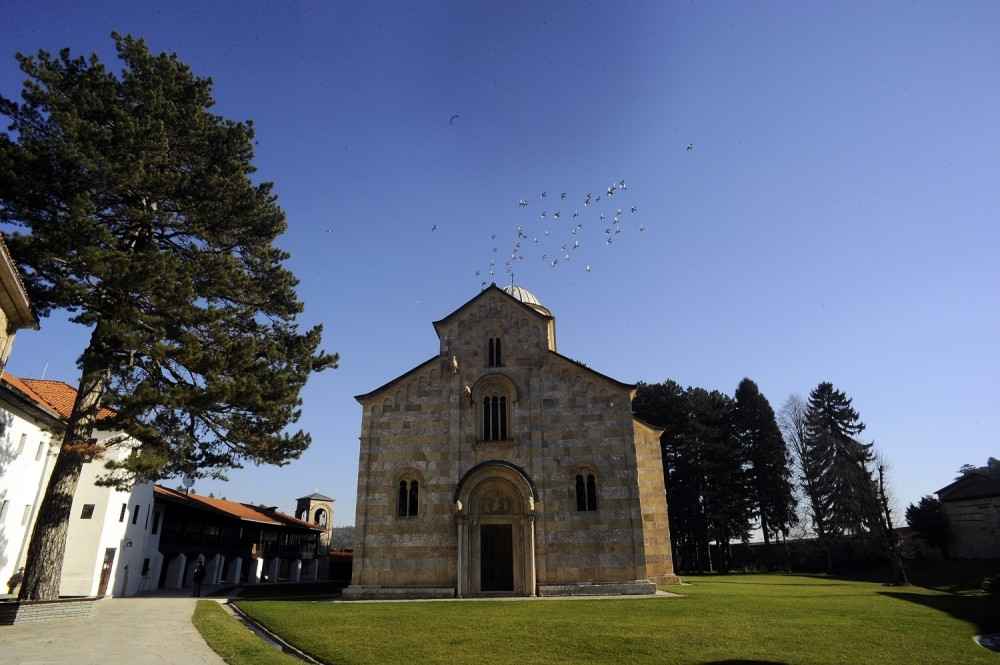 Dečanima otimaju 23 hektara