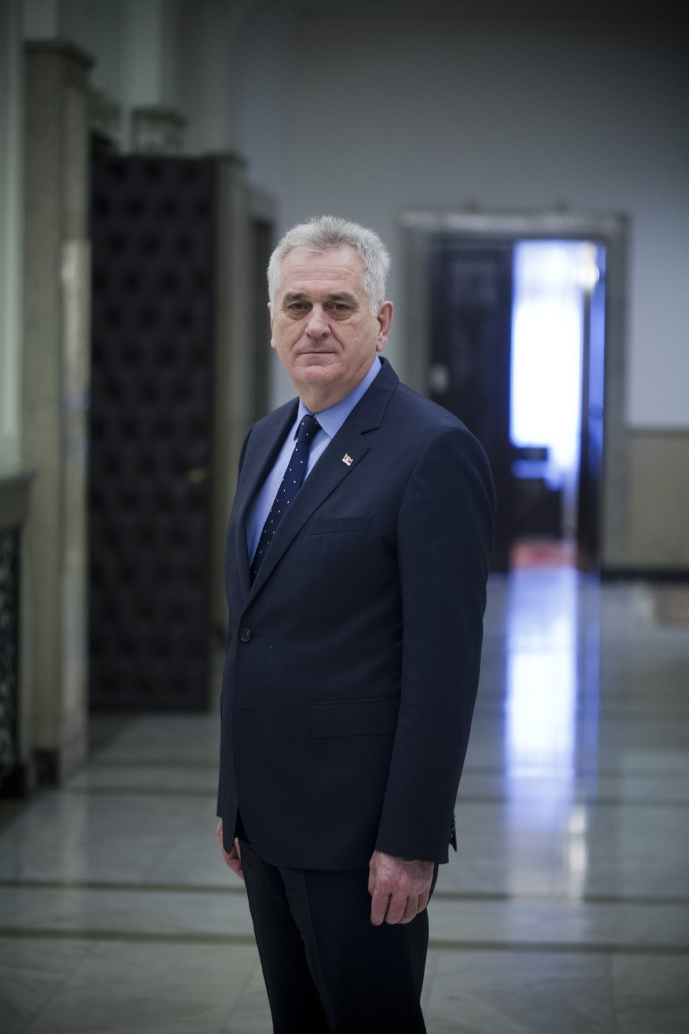 Traži ostavku Nikolića zbog "genetskog materijala"