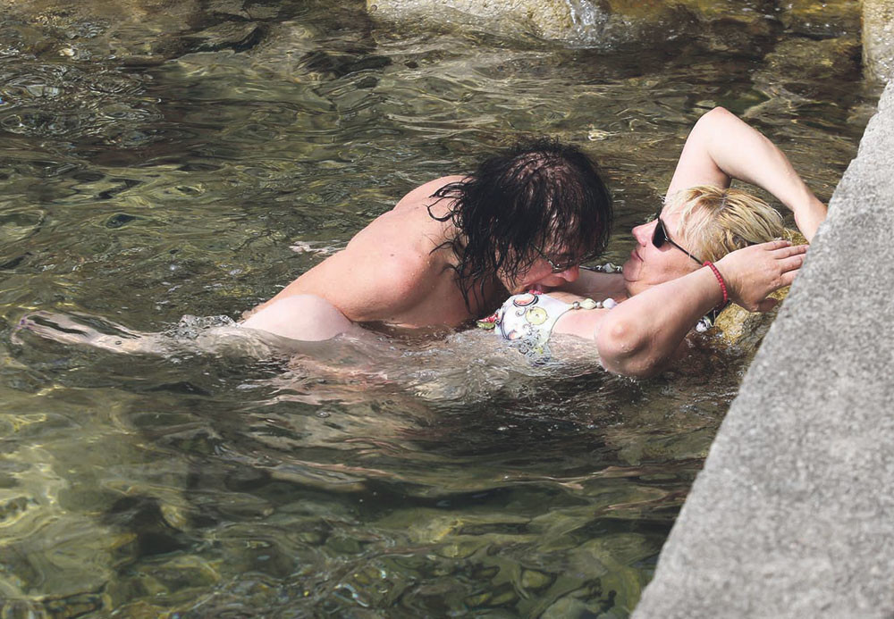 Milićev seks na eks u vodi!