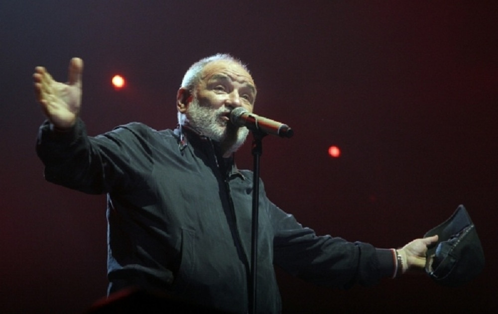 Lik iz poznate Balaševićeve pesme stvarno postoji! Pevač otkrio koliko novca je mogao da osvoji i kako su ga čuvali od policije!