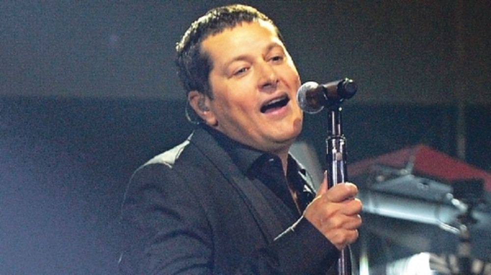 Poslušajte kako Pejović peva zabavnjake! (VIDEO)