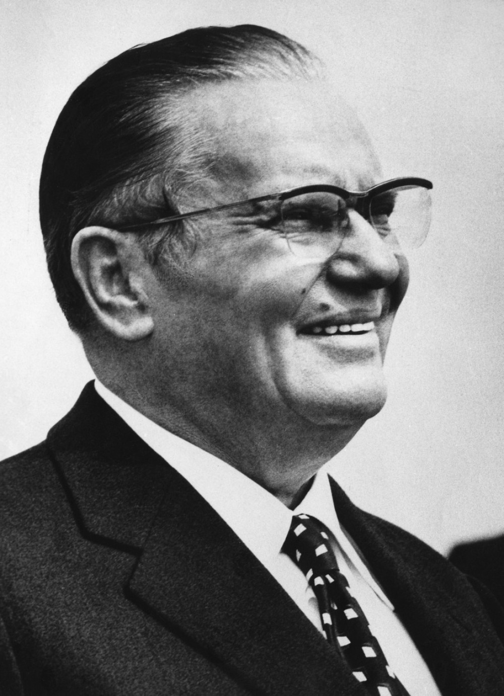 Tito ga je napravio, ali ga nije posetio: Ljude su ubijali kašikama! Ovo je surova istina o Golom otoku!