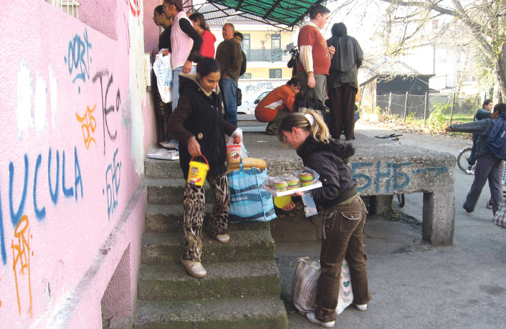 U narodnoj kuhinji se hrani 4.200 dece!