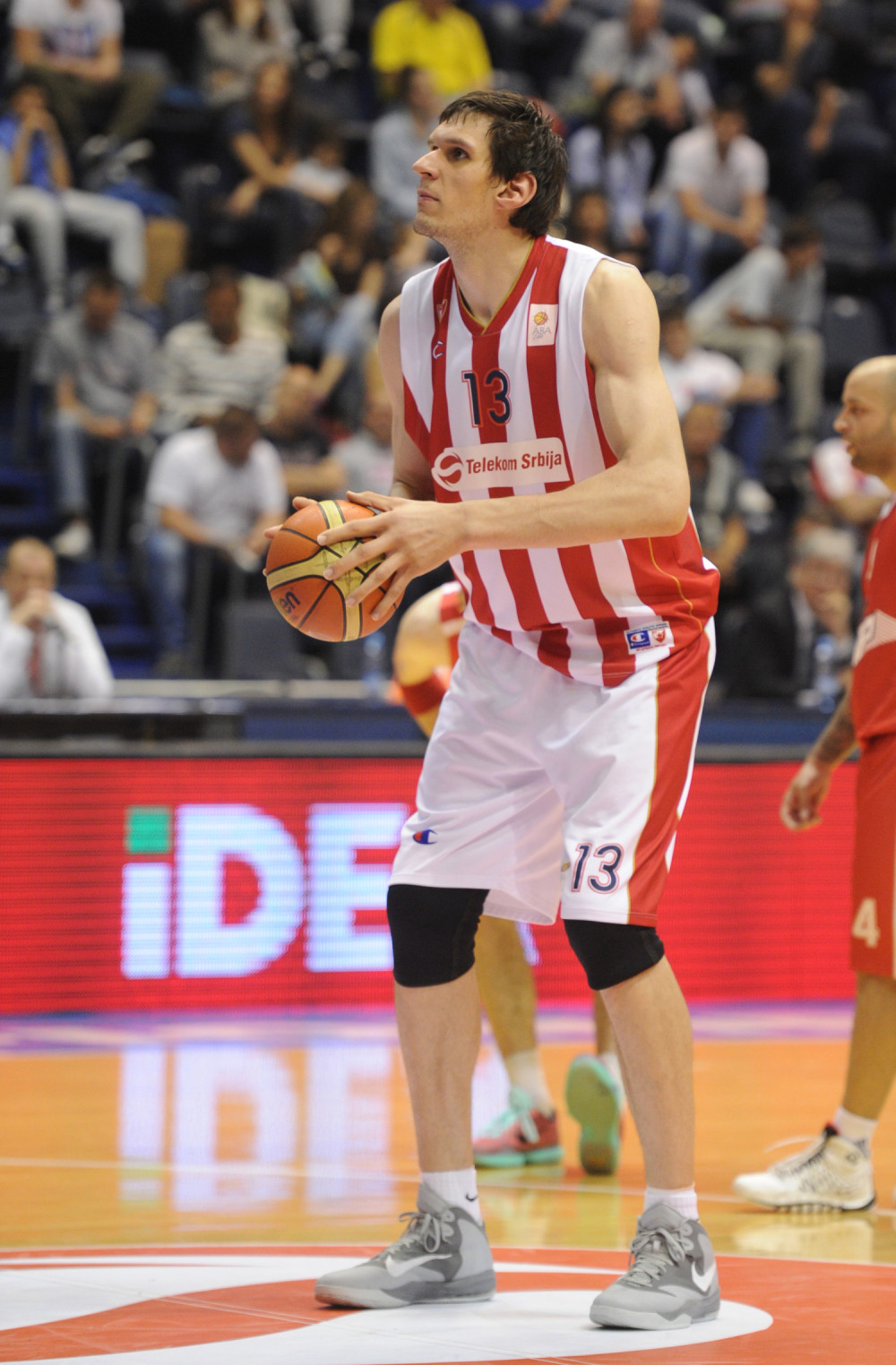 Đilas: Molim vas, pustite Bobija da igra za Srbiju!