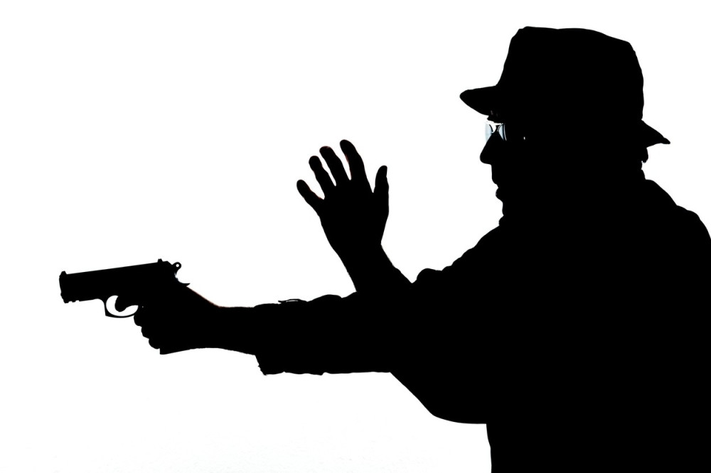 Dva policajca ubijena u pucnjavi!