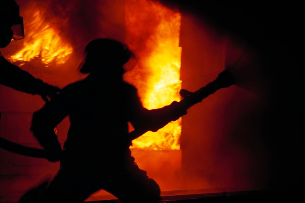 Goreo "Zmaj", žena prebačena na VMA