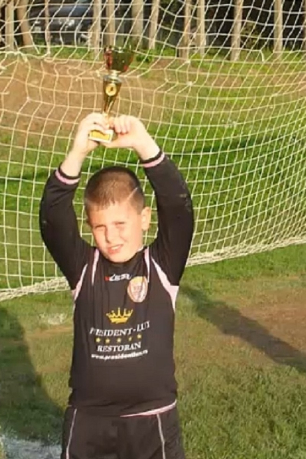 Ovaj golman sanja Zvezdin dres i Rajkovićeve rukavice! (VIDEO)