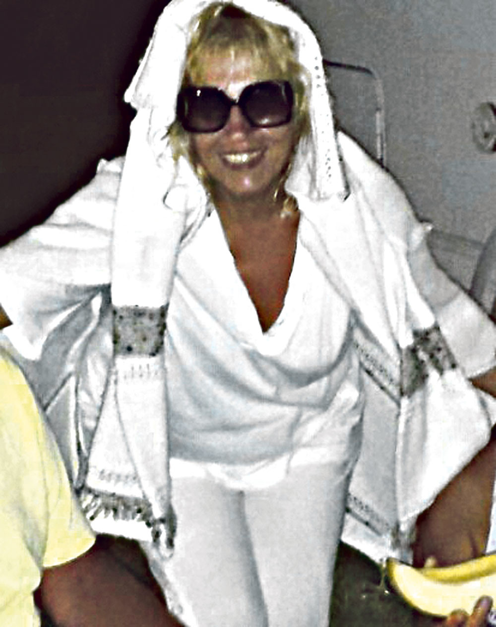 Nada ogrnula ćebe na plus 40 stepeni!