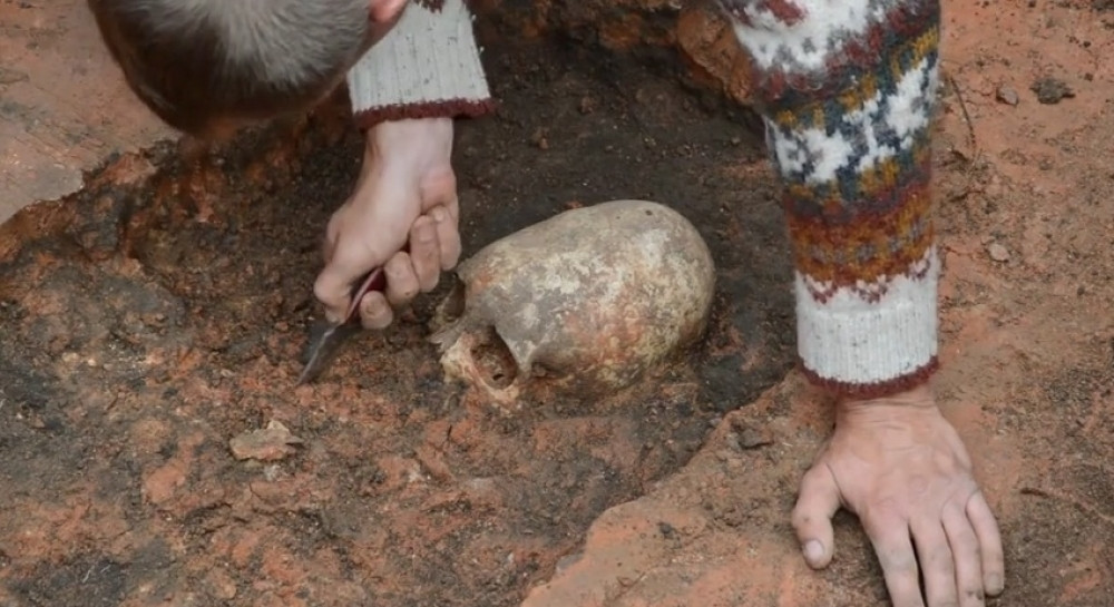Đaci izašli na odmor i našli ljudski kostur!