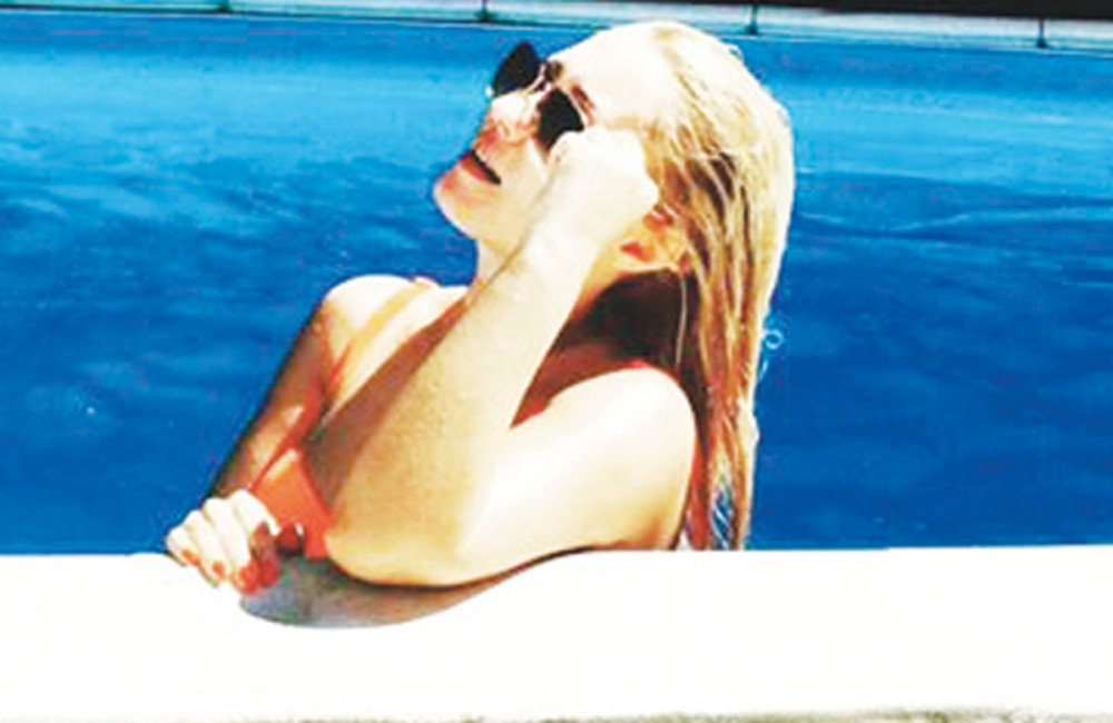 Pevačica konačno pokazala svog seksi dečka (FOTO)