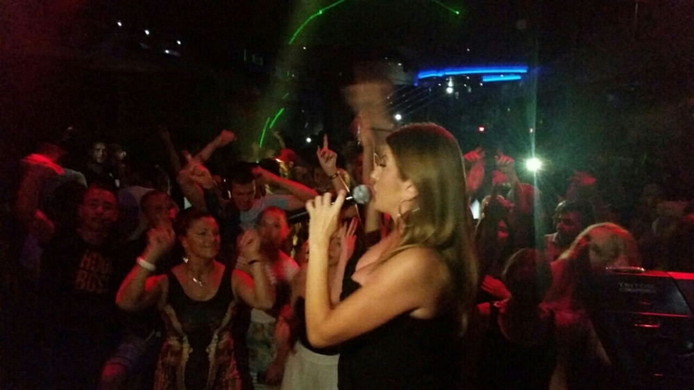 Viki oborila rekord na Srebrnom jezeru! (FOTO)