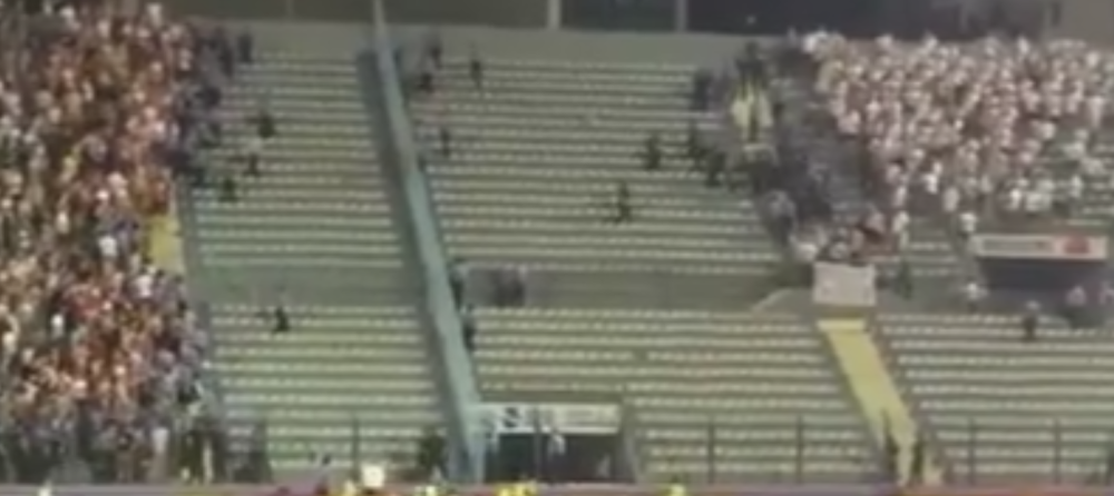 Prekinut meč Kukeši - Legija zbog nereda navijača! (VIDEO)