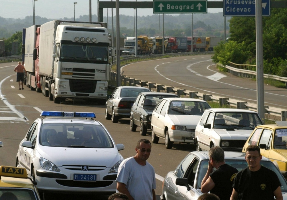 Na ulazu u Beograd vozila čekaju 40 minuta!