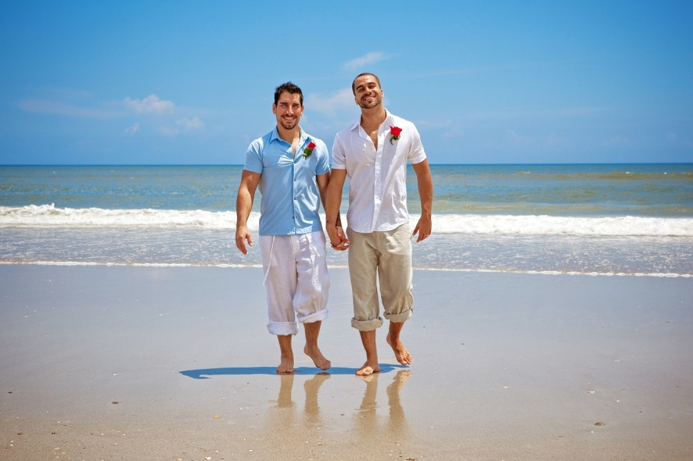 Danas ima 63, a sa 18 su ga mučili elektrošokovima jer je gej!