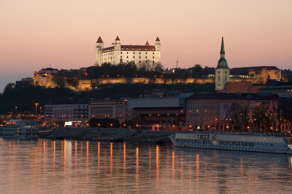 Kosovski ministar demonstrativno napustio skup