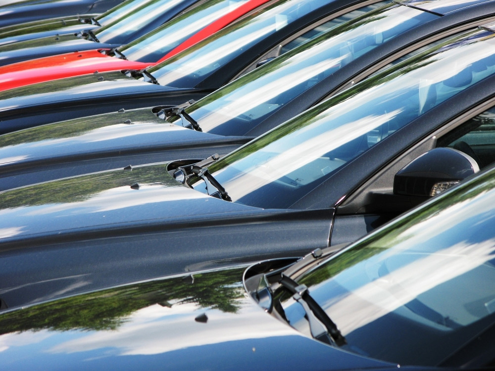 Kupovina polovnog automobila je povoljnija od novog, a kada dođe do popravki slika se menja, zato je neophodno ispoštovati sledeća pravila