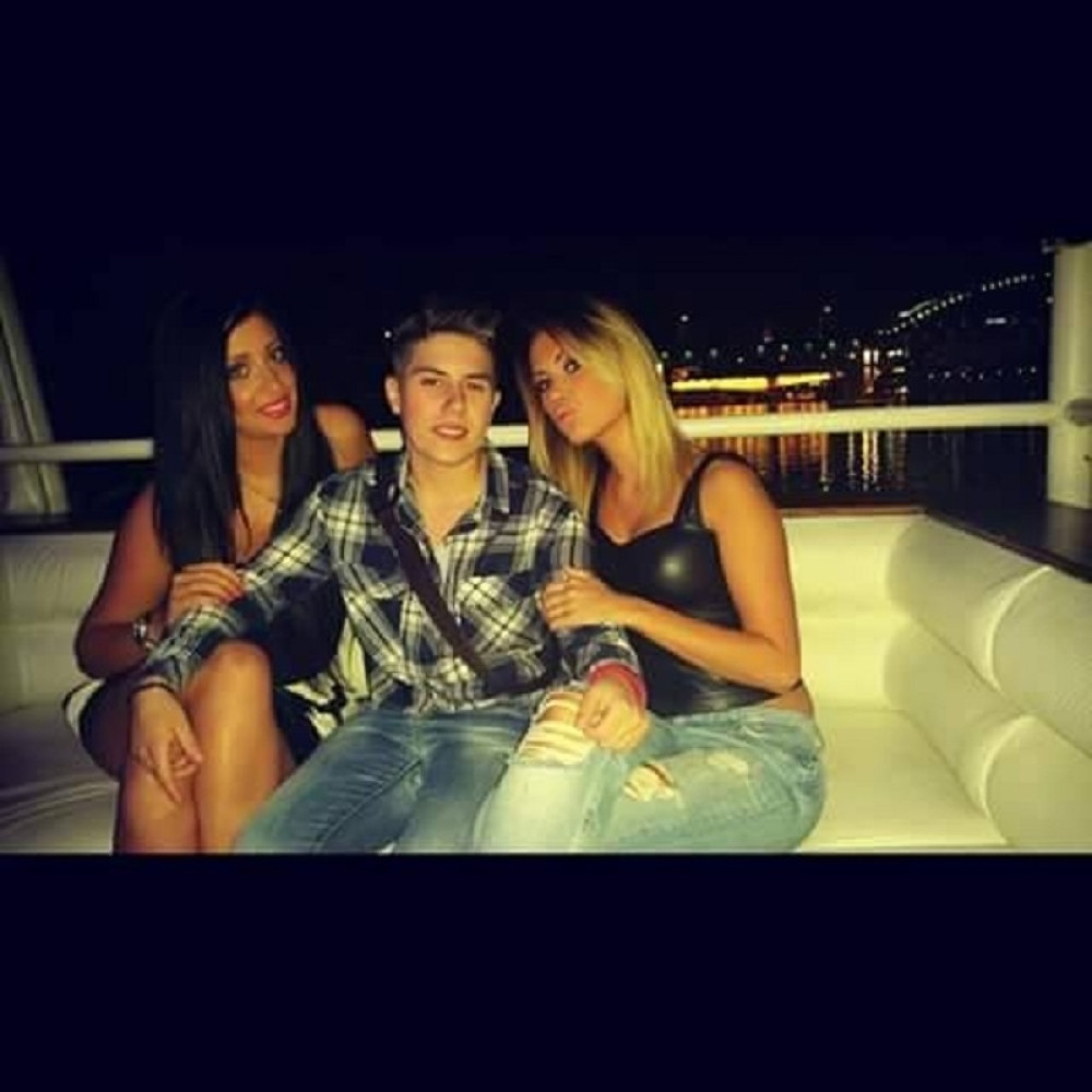 Bivše učesnice "Maldiva" u noćnom provodu!
